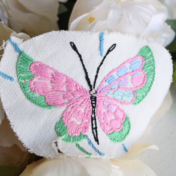 Vintage Patch, Butterfly Embroidered Applique Pink Blue Green on White - Picture 3 of 9